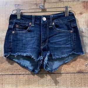American Eagle Stretch Raw Hem Short Shorts Size 00